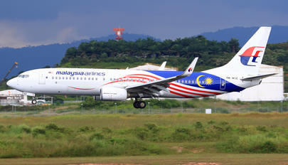 9M-MSE - Malaysia Airlines Boeing 737-800