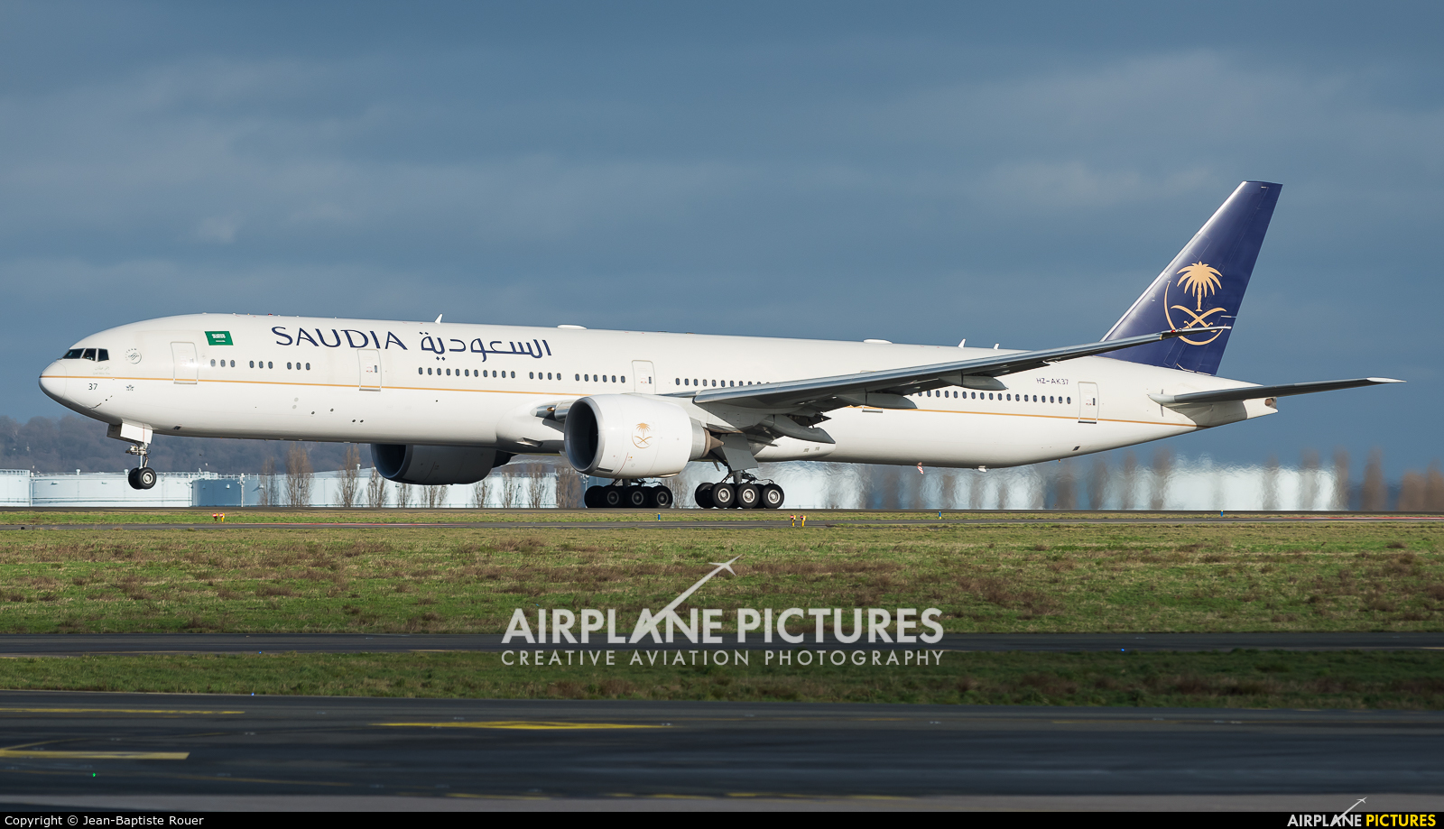 Saudi Arabian Airlines HZ-AK37 aircraft at Paris - Charles de Gaulle