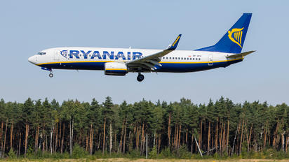 SP-RKN - Ryanair Sun Boeing 737-800