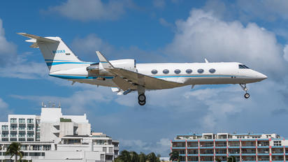 N451KR - Private Gulfstream Aerospace G-IV,  G-IV-SP, G-IV-X, G300, G350, G400, G450