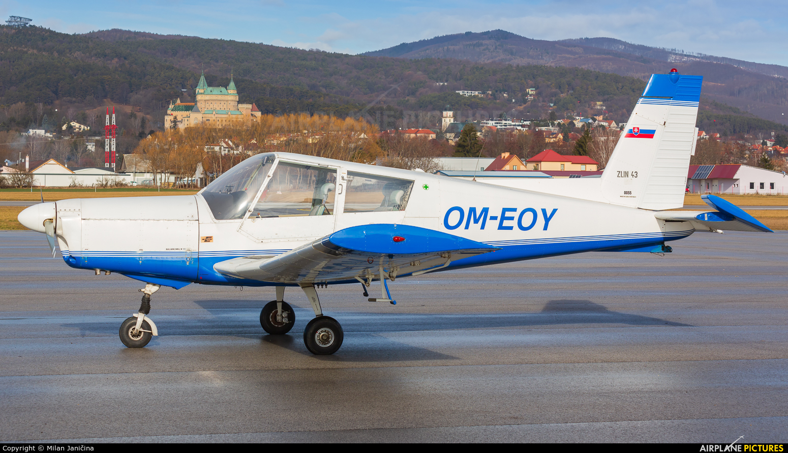 Aeroklub Prievidza OM-EOY aircraft at Prievidza