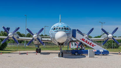 HA-MOA - Malev Ilyushin Il-18 (all models)
