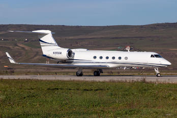 N1956M - Private Gulfstream Aerospace G-V, G-V-SP, G500, G550