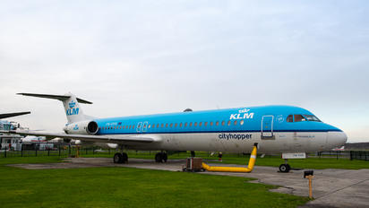 PH-OFA - KLM Cityhopper Fokker 100