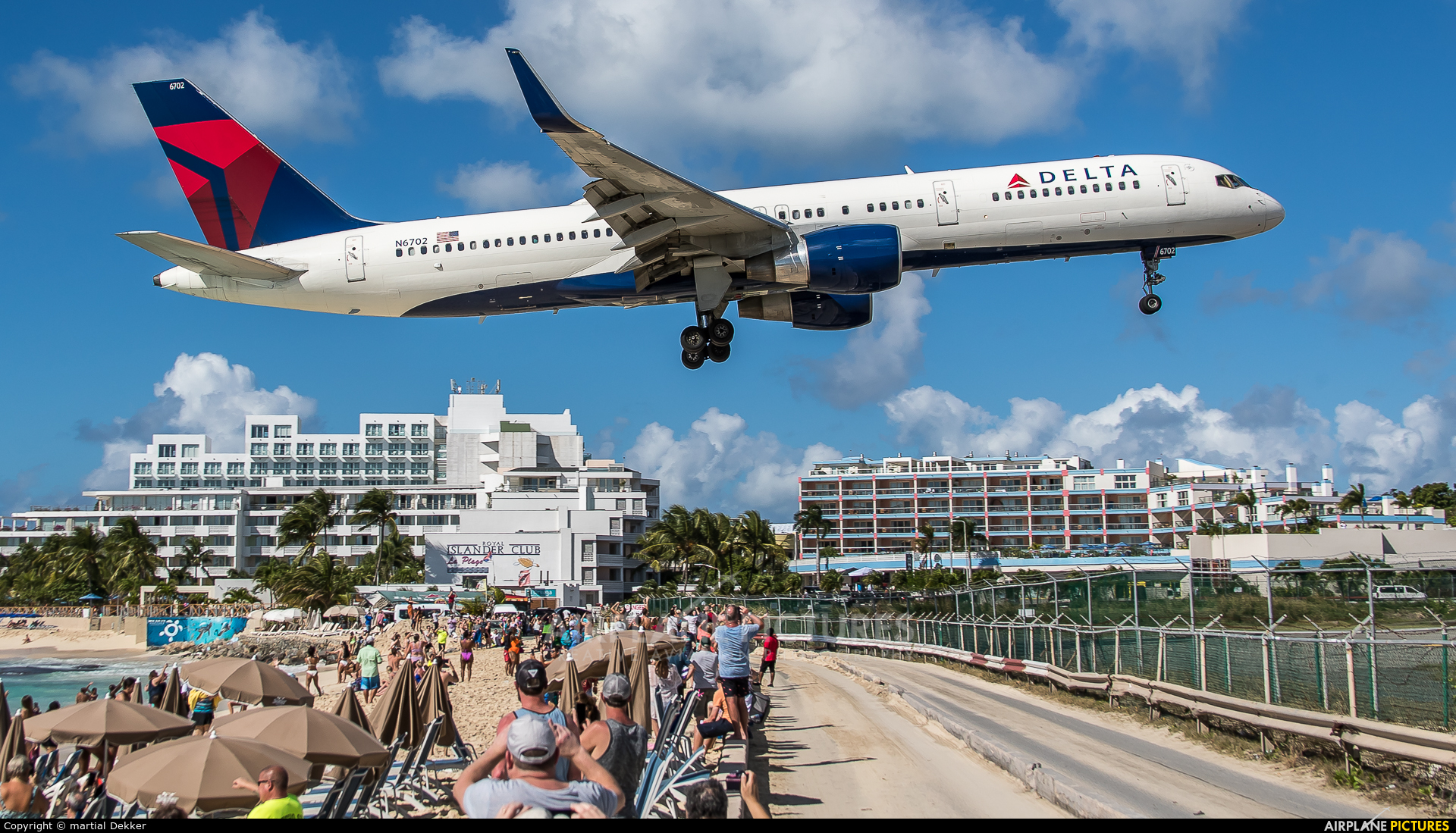 Delta Air Lines N6702 aircraft at Sint Maarten - Princess Juliana Intl
