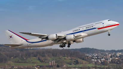 22-001 - South Korea - Air Force Boeing 747-8