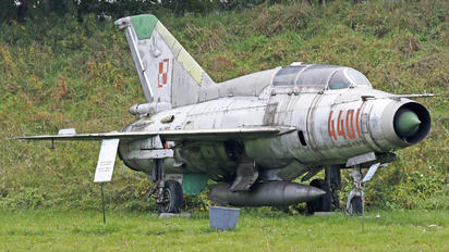4401 - Poland - Air Force Mikoyan-Gurevich MiG-21US
