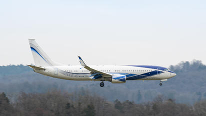 N737M - Private Boeing 737-800 BBJ