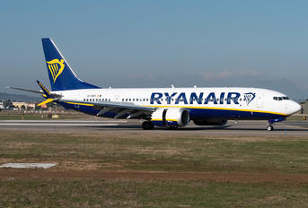 EI-HEY - Ryanair Boeing 737-8 MAX