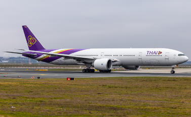 HS-TKL - Thai Airways Boeing 777-300ER