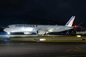 F-HTYF - Air France Airbus A350-900