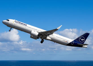 D-AIEO - Lufthansa Airbus A321-271NX