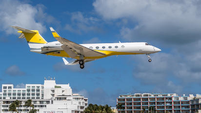 N62FF - Private Gulfstream Aerospace G-V, G-V-SP, G500, G550