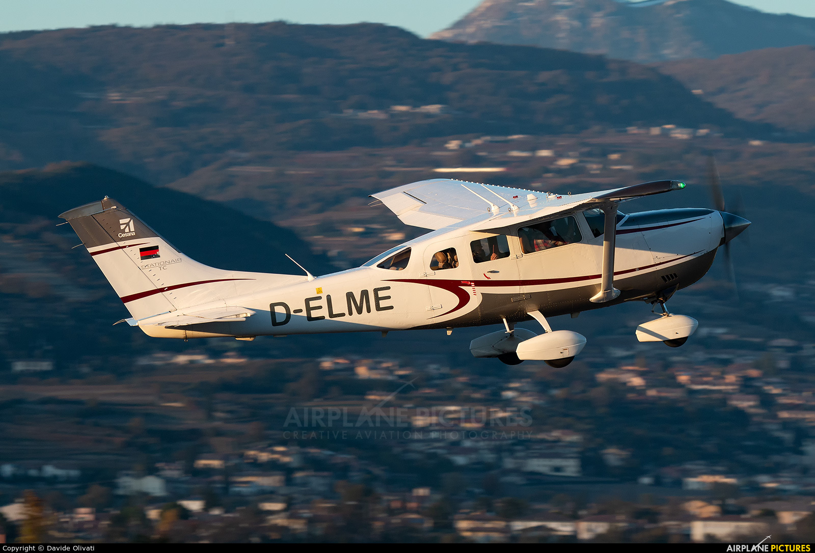 Private D-ELME aircraft at Verona - Boscomantico