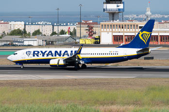 EI-EKH - Ryanair Boeing 737-800