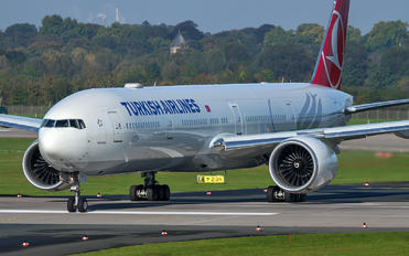 TC-JJM - Turkish Airlines Boeing 777-300ER