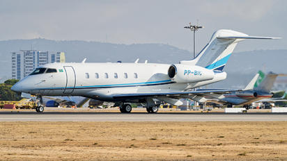PP-BIC - Private Bombardier Bombardier Challenger 300 (BD-100-1A10)
