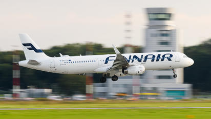 OH-LZU - Finnair Airbus A321