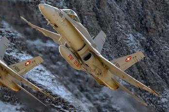 J-5010 - Switzerland - Air Force McDonnell Douglas F/A-18C Hornet