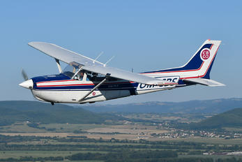 OM-CBS - Private Cessna 172 RG Skyhawk / Cutlass