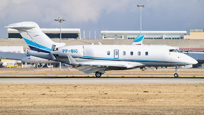 PP-BIC - Private Bombardier Bombardier Challenger 300 (BD-100-1A10)