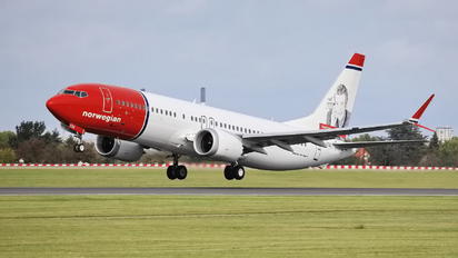 LN-FGG - Norwegian Air Shuttle Boeing 737-8 MAX