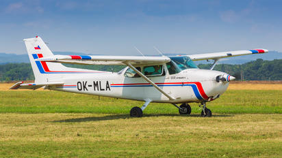 OK-MLA - Slovacky Aeroklub Kunovice Cessna 172 Skyhawk (all models except RG)