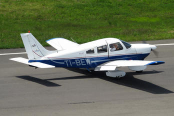 TI-BEW - Private Piper PA-28 Cherokee