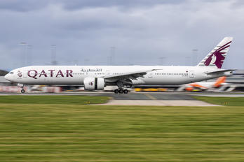 A7-BOG - Qatar Airways Boeing 777-300ER