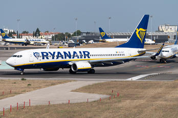 EI-GJT - Ryanair Boeing 737-8AS