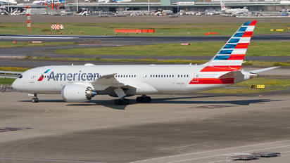 N883BM - American Airlines Boeing 787-8 Dreamliner