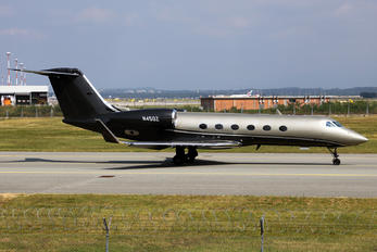 N450Z - Private Gulfstream Aerospace G-IV,  G-IV-SP, G-IV-X, G300, G350, G400, G450