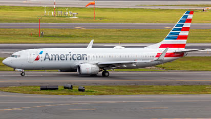 N921AN - American Airlines Boeing 737-800