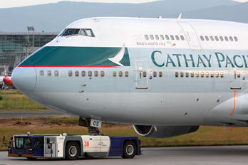 B-HOS - Cathay Pacific Boeing 747-400