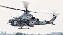 169498 - USA - Navy Bell AH-1Z Viper aircraft