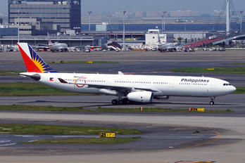 RP-C8760 - Philippines Airlines Airbus A330-300