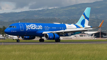 N821JB - JetBlue Airways Airbus A320