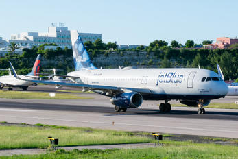 N834JB - JetBlue Airways Airbus A320
