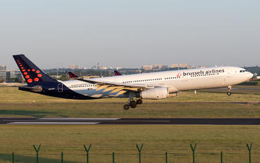 OO-SFD - Brussels Airlines Airbus A330-300