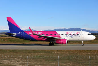 9H-WAV - Wizz Air Malta Airbus A320