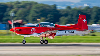 A-933 - Switzerland - Air Force Pilatus PC-7 I & II