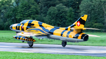HB-RVV - FFA Museum Hawker Hunter T.68