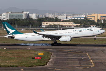 B-LBH - Cathay Pacific Airbus A330-300