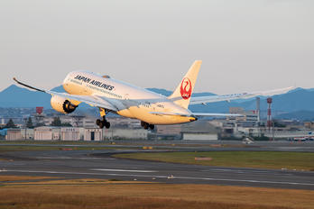 JA847J - JAL - Japan Airlines Boeing 787-8 Dreamliner