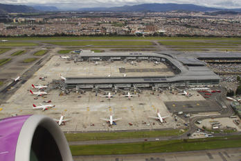 SKBO - - Airport Overview - Airport Overview - Terminal Building