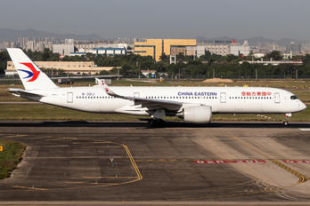 B-32IJ - China Eastern Airlines Airbus A350-900