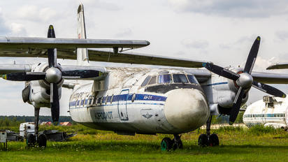 CCCP-46746 - Aeroflot Antonov An-24