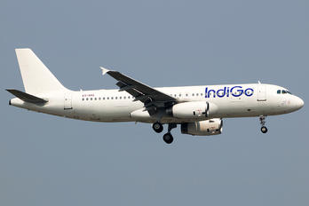 ES-SAG - IndiGo Airbus A320