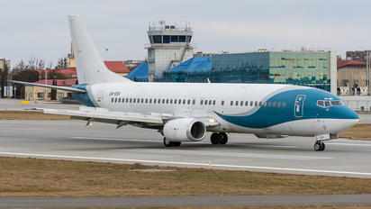 UR-CSV - Untitled Boeing 737-400