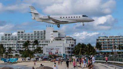 N65ER - Private Gulfstream Aerospace G200